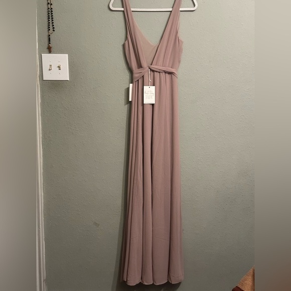 NWT Show Me Your MuMu Jenn Maxi Dress in Soft beige chiffon - Picture 8 of 14